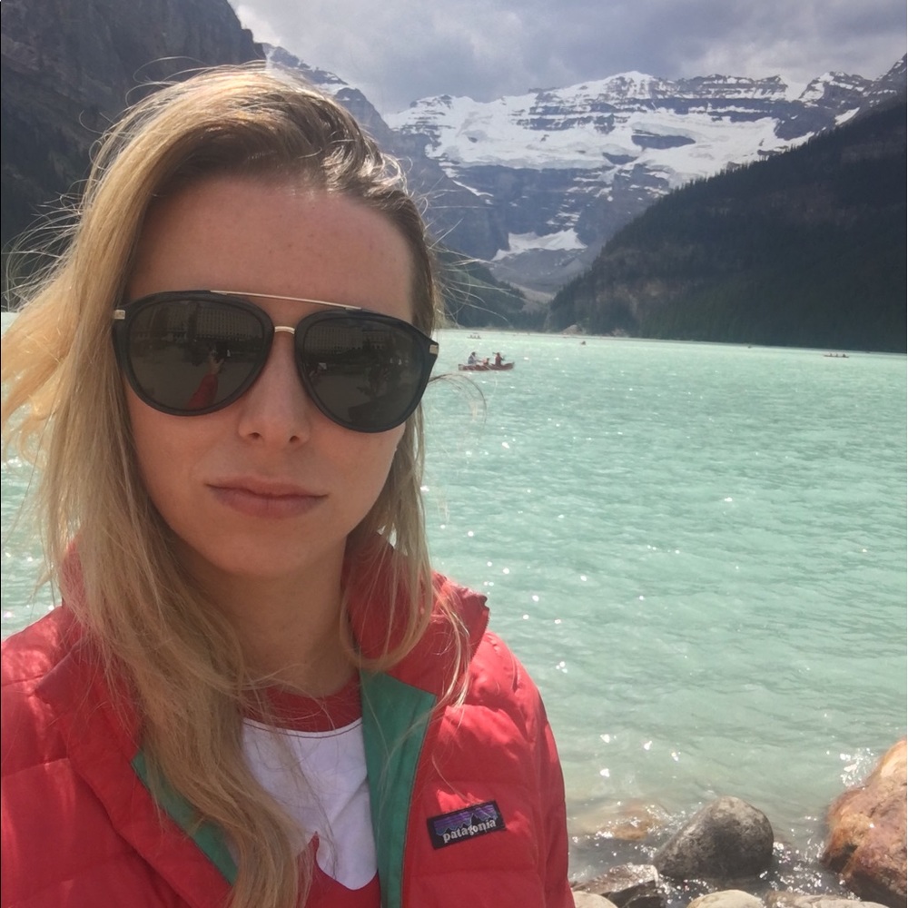 Meet your Posher, Madeline