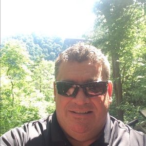 Meet your Posher, Mike