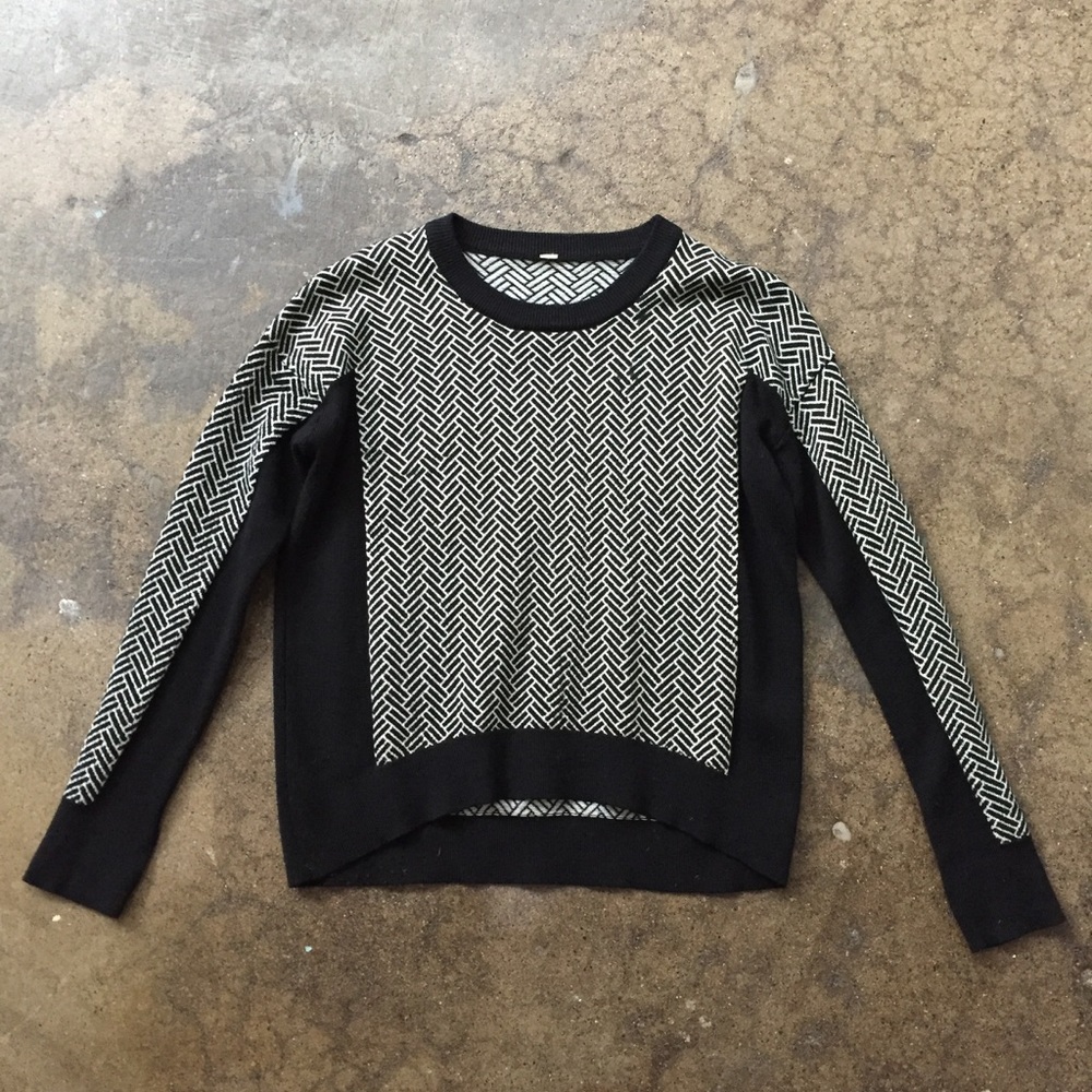 Lululemon Sweater