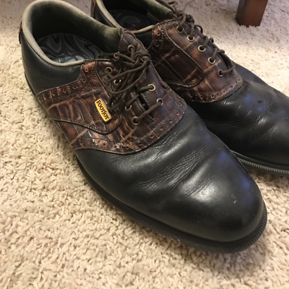 Foot joy golf shoes