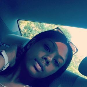 Meet your Posher, Sasia