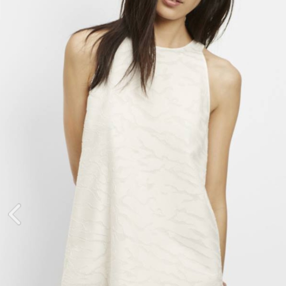 NEW with tags! VINCE Burnout Jacquard Dress