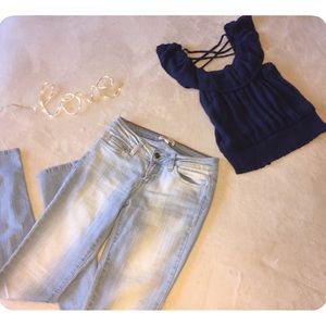 5 for $25! 🎁  Cello Jeans ✨