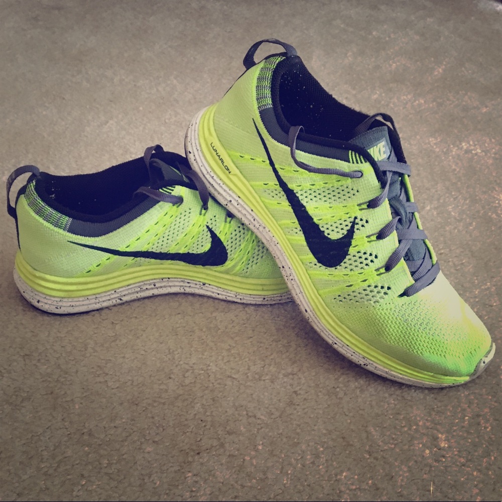 Neon yellow Nike Lunarlon