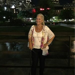 Meet your Posher, Karen