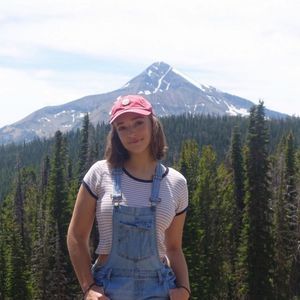 Meet your Posher, Corinne