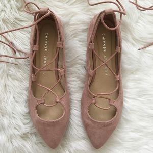 Chinese Laundry Women's Endless Summer Ghillie Fla