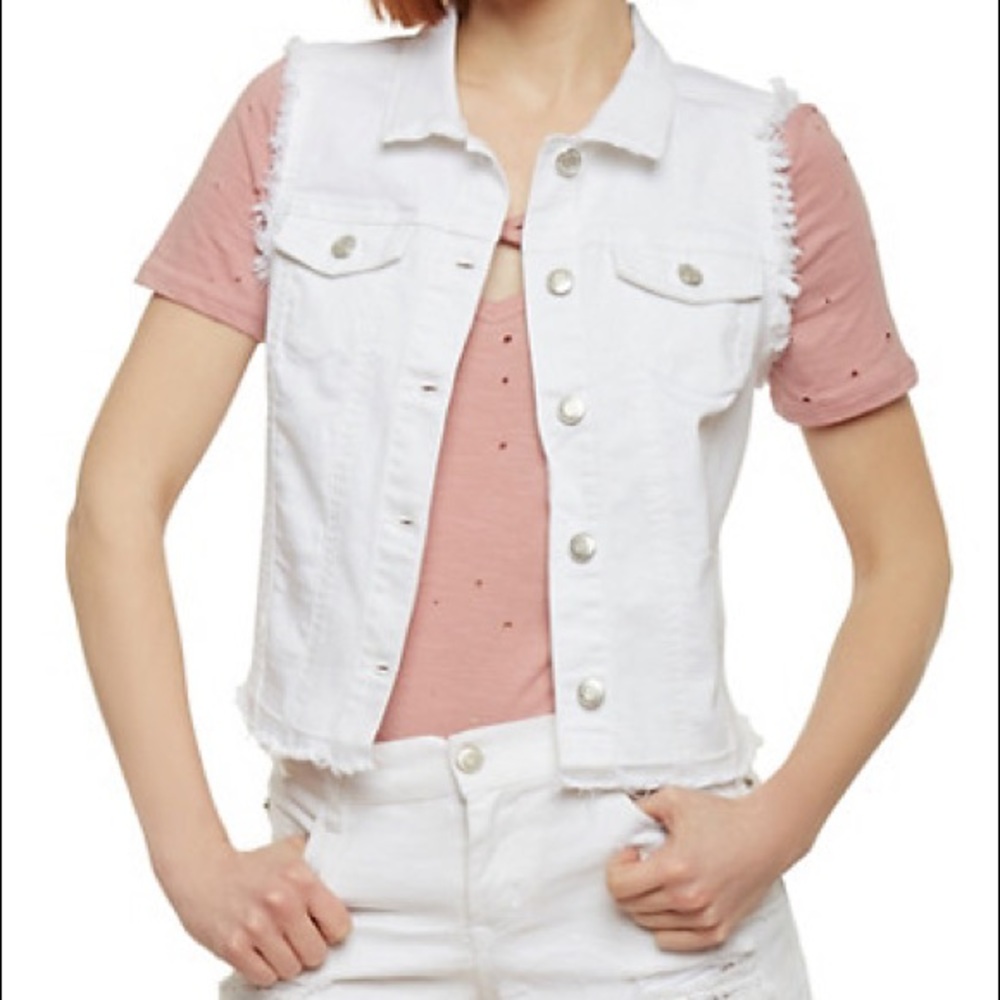 🆕 High Low Denim Vest with Frayed Trim