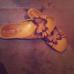 Butterfly wedges