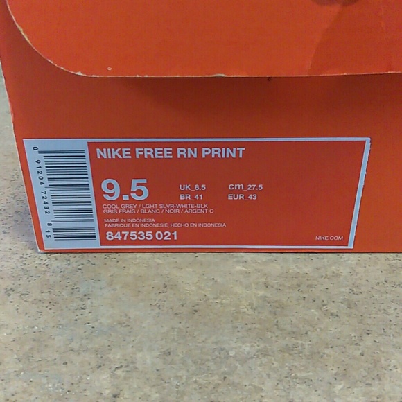 "New" Nike Free Run Print - Picture 7 of 8