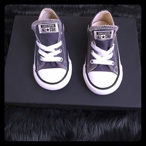 Dark grey Converse for toddlers