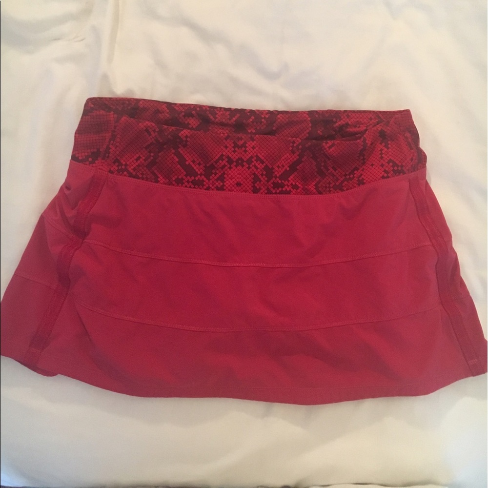 Lululemon Athletica skort size 6