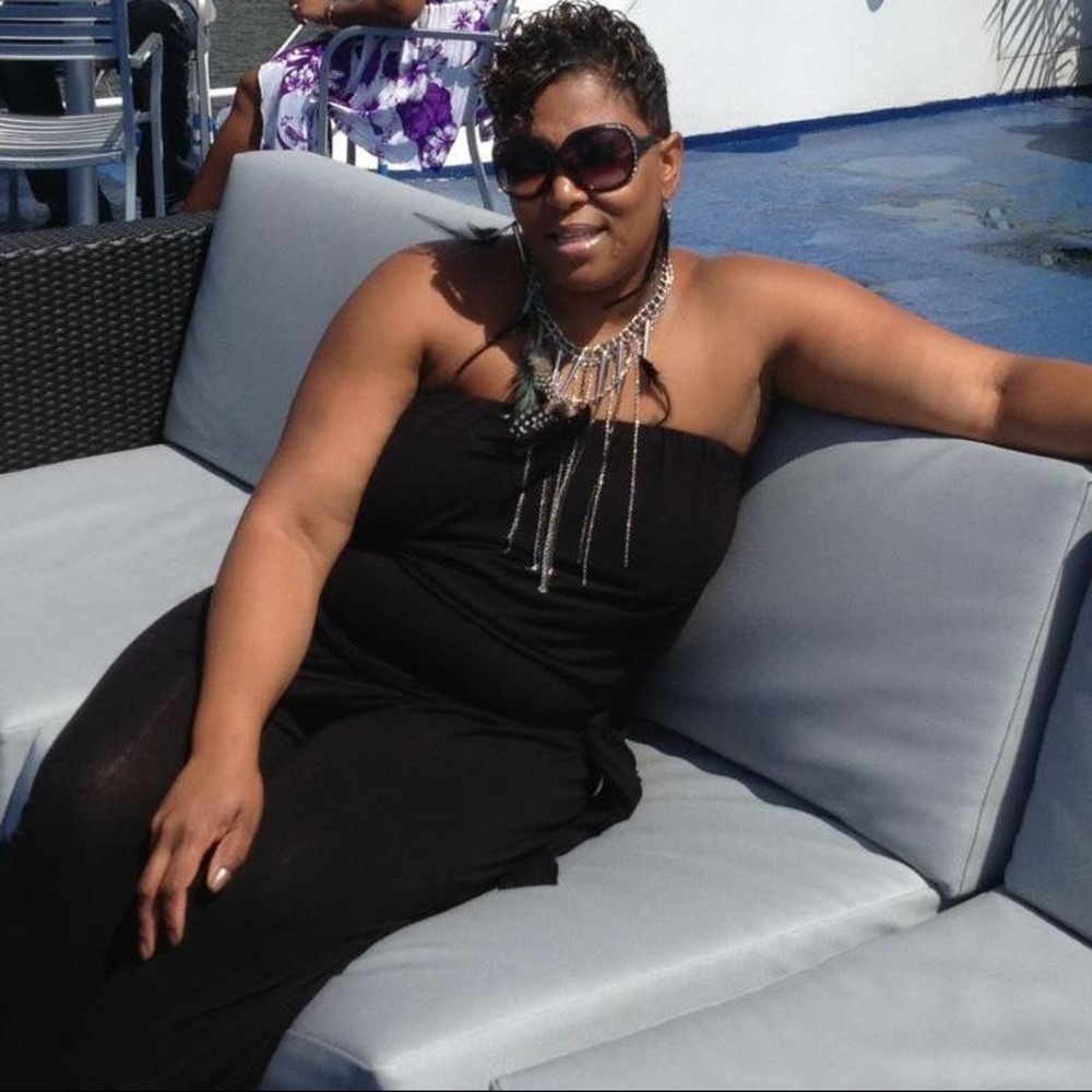 Meet your Posher, Denise