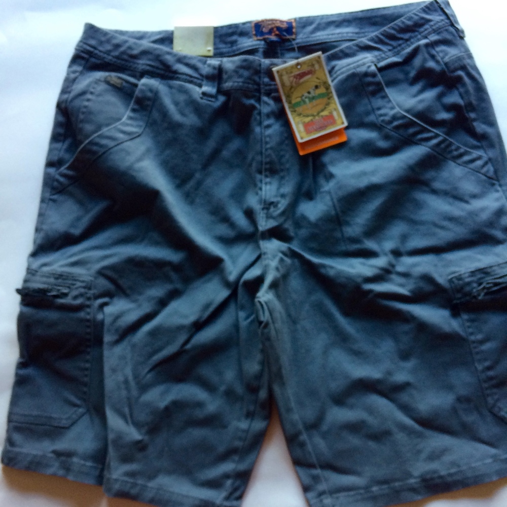 American Outdoorsmen Field Dog Shorts Size 40