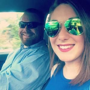 Meet your Posher, Hilary