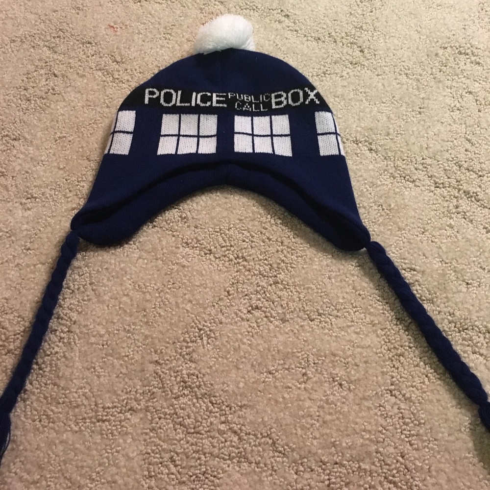 DOCTOR WHO TARDIS HAT!
