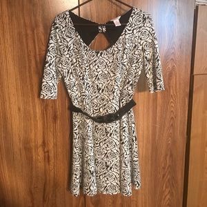 Black and White Candie's dress