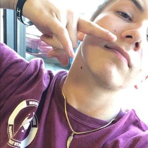 Meet your Posher, Ethan