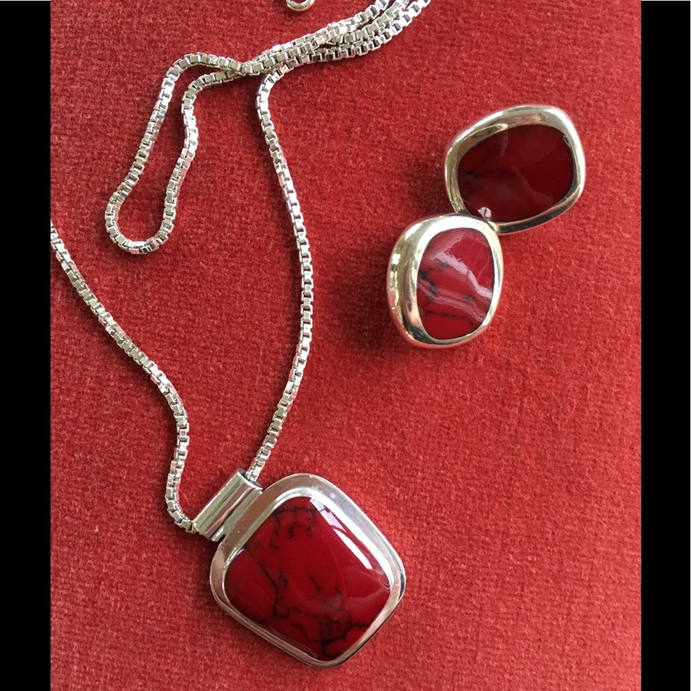 Necklace set