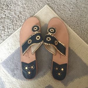 Size 8 women's Jack Rogers