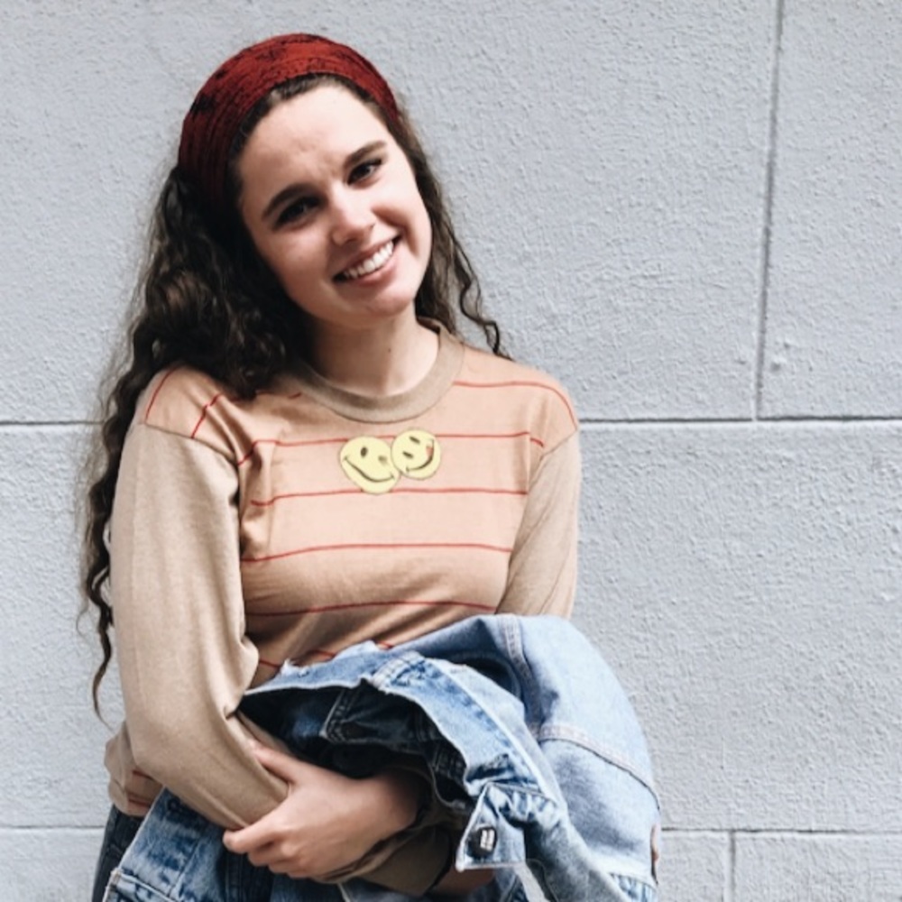 Meet your Posher, Olivia