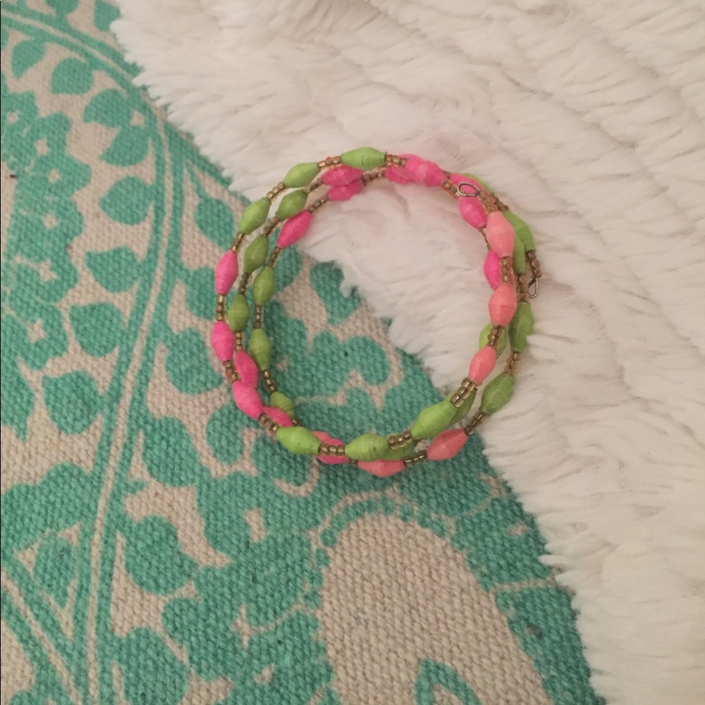 Rolled paper bracelet