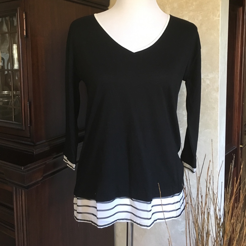 GAP black 3/4 sleeve top