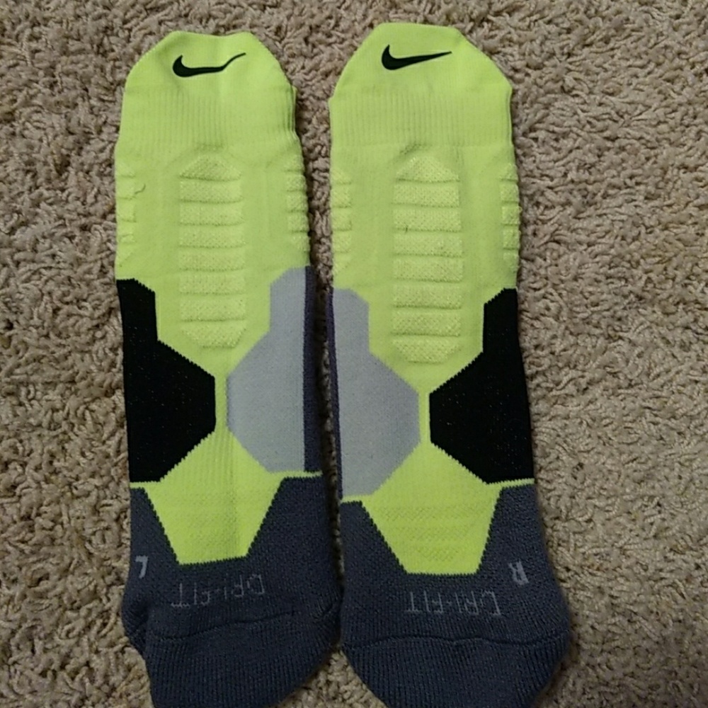 Lime green nike elites