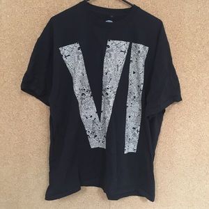 Urban Outfitters | "VIBE" T-Shirt