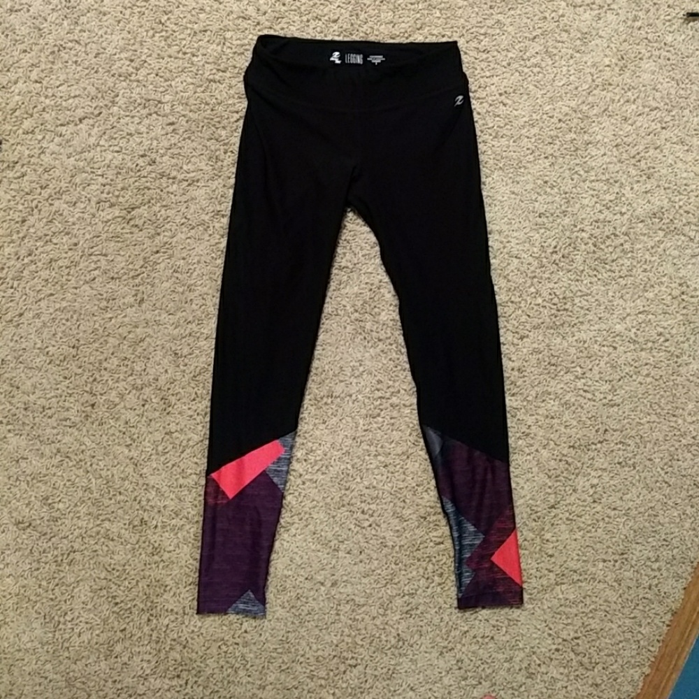 Black and pink Energy Zone leggings