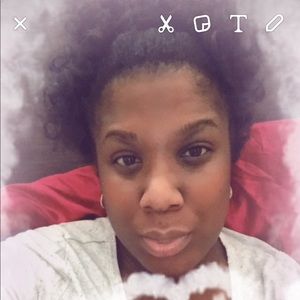 Meet your Posher, Sharmel