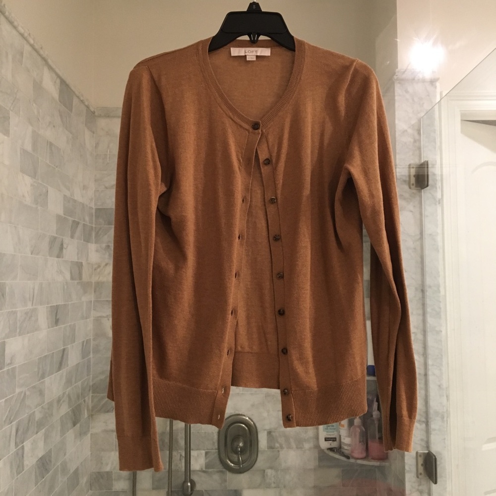 EUC Loft Cardigan