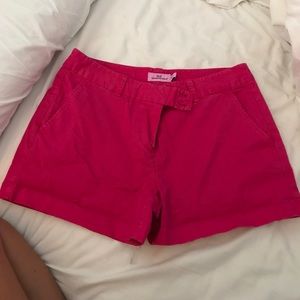 Vineyard vines pink shorts