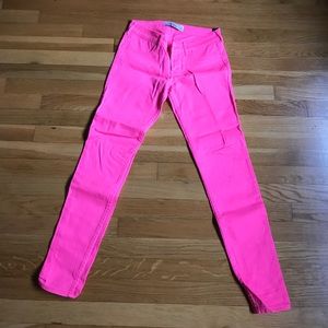 HOLLISTER HOT PINK SKINNY JEANS