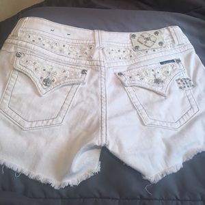 Miss Me shorts all white