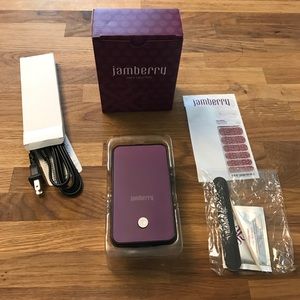 Jamberry Mini Heater kit with nail wraps