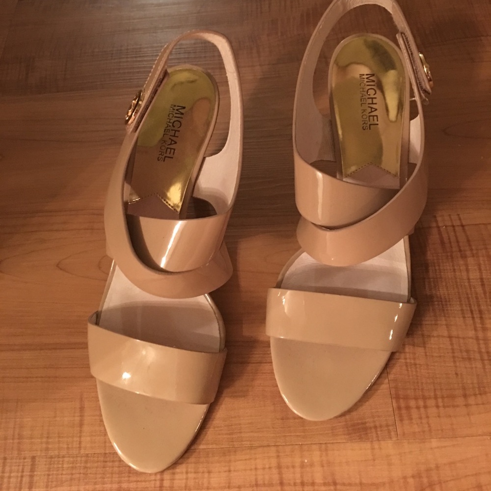 Michael Kors 2.5 inch heels. Only worn once