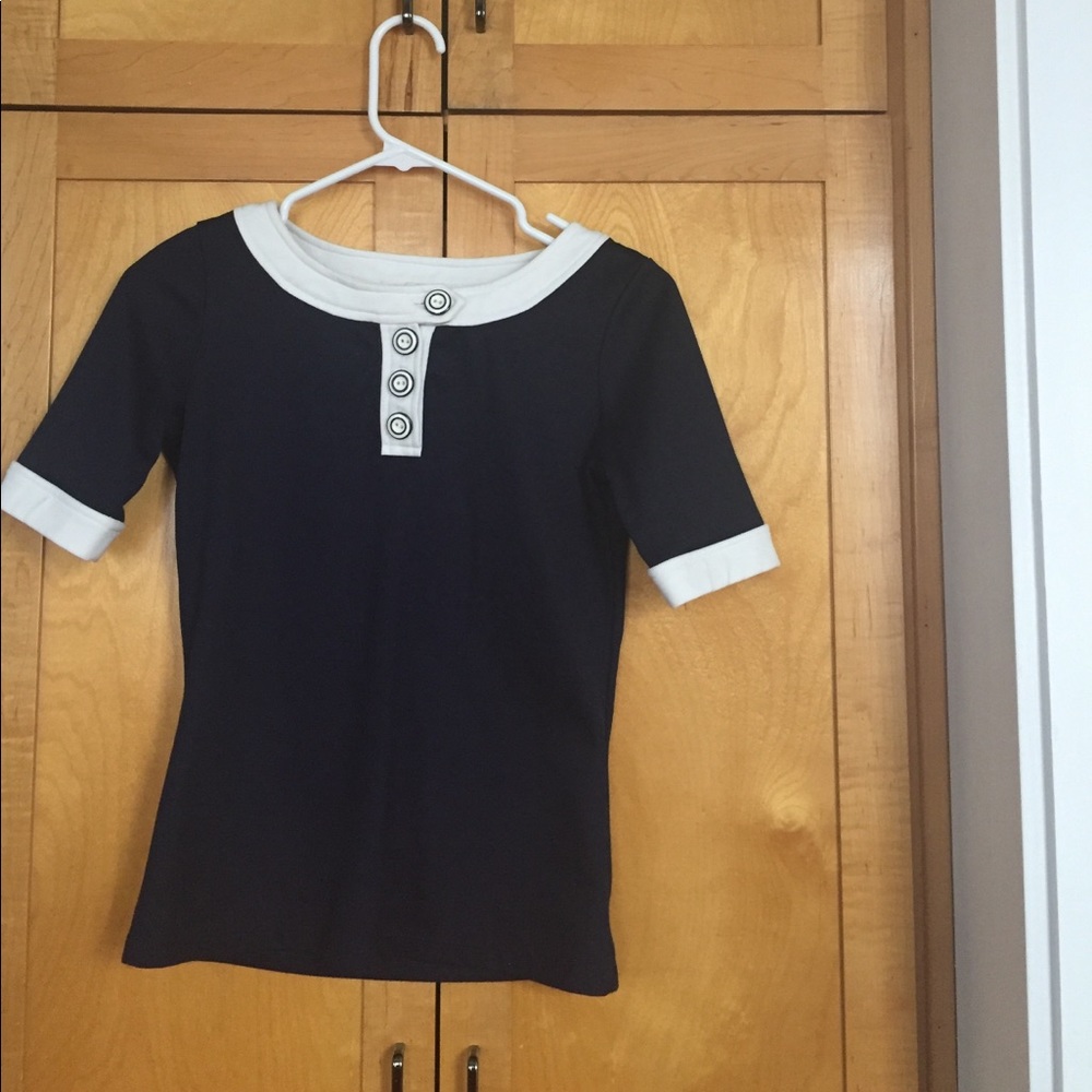 I am selling this Navy Blue Sailer style top