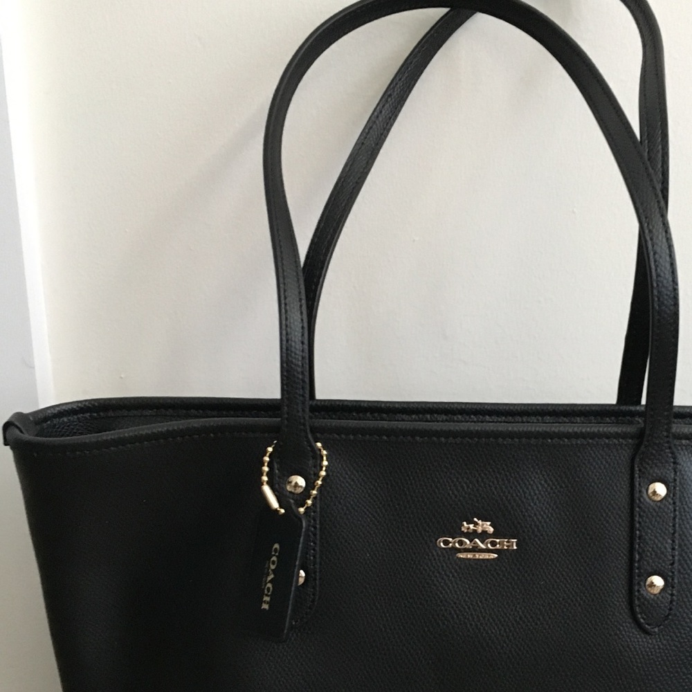 Coach Tote Crossgrain (Black)