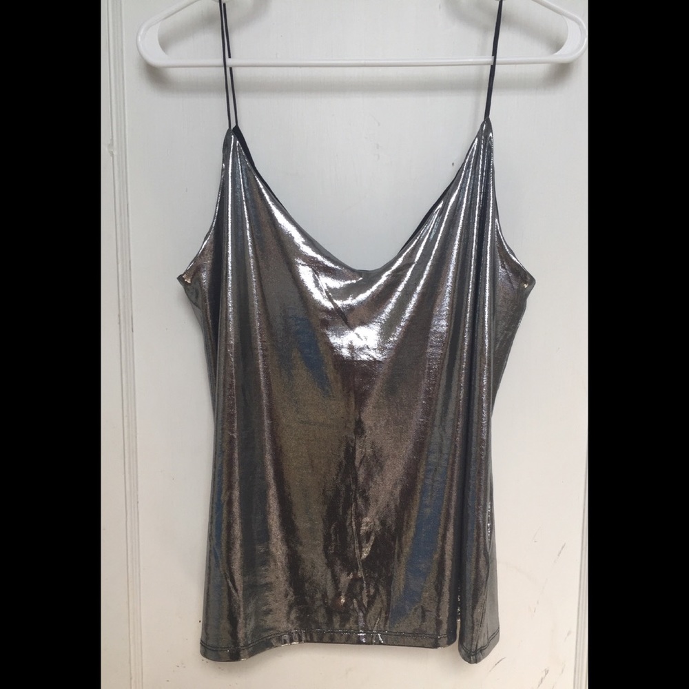 NWT Metallic Tank - Picture 2 of 4