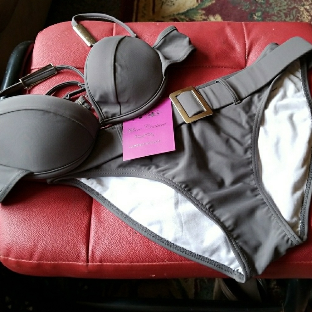Swim suit