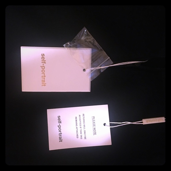 NEW WITH TAGS ON LUXURY SELF-PORTRAIT MINI DRESS - Picture 6 of 6