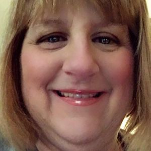 Meet your Posher, Carol