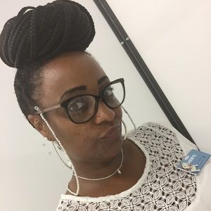 Meet your Posher, Cheryl