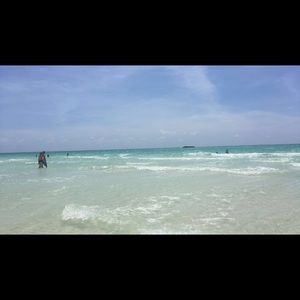 Meet your Posher, Adrianna