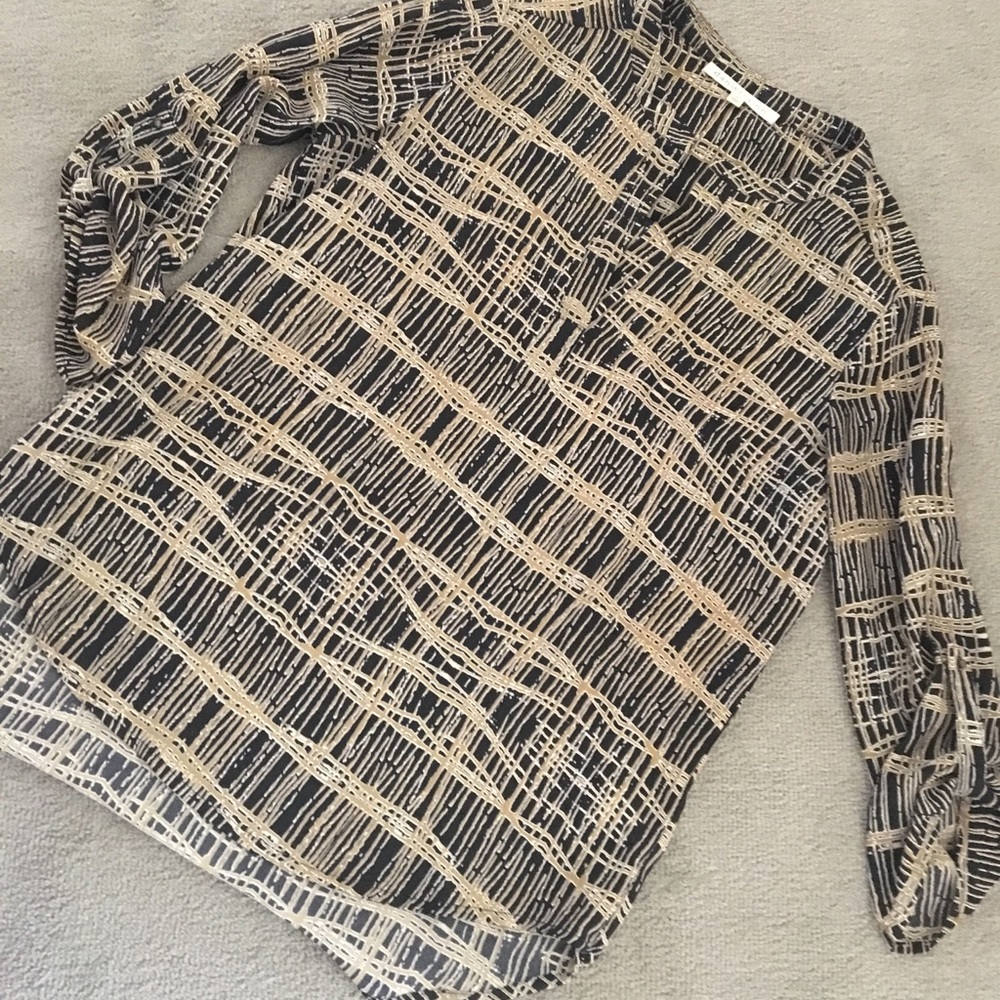 Like New Daniel Rainn Blouse.