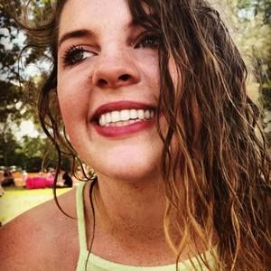 Meet your Posher, Casey