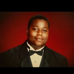 Meet your Posher, Leslie