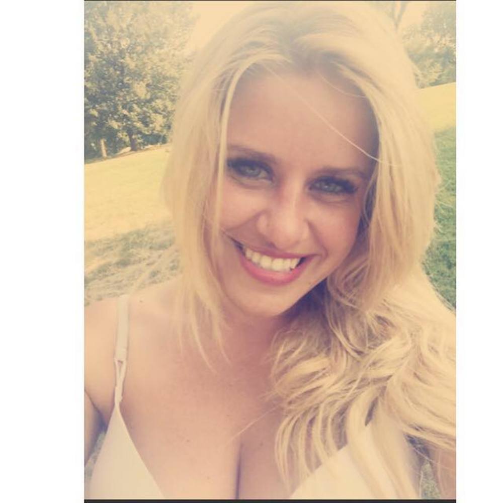 Meet your Posher, Denise