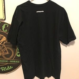 Patagonia Shirts - Patagonia "Live Green or Die" shirt large Patagonia Shirts - Patagonia "Live Green or Die" shirt large